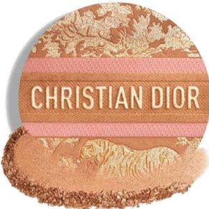 DIOR FOREVER Soft Bronzing Powder with a Luxurious Touch, Limited Edition.