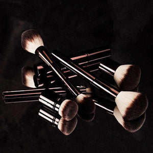 Professional Makeup Brushes Set – Premium Synthetic Fiber Brushes for Foundation, Powder, Eyeshadow & Contouring | Luxury Bronze Design with Ergonomic Handles.
