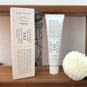 Dr. Althea 345 Repair Cream Soothes Hydration 147 Moisturizes the barrier intensively repairs fragile and sensitive skin.