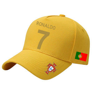 كاب Ronaldo رقم 7 بتصميم علم البرتغال متعدد الألوان.