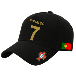 كاب Ronaldo رقم 7 بتصميم علم البرتغال متعدد الألوان.