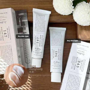 Dr. Althea 345 Repair Cream Soothes Hydration 147 Moisturizes the barrier intensively repairs fragile and sensitive skin.