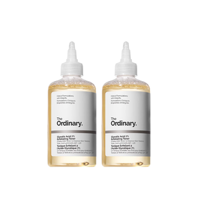 عبوتان من تونر جلايكوليك اسيد The Ordinary جنباً إلى جنب من الأمام