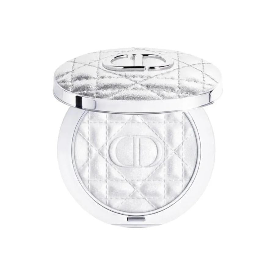 هايلايتر بودرة Lock Makeup درجة 06 Diamond silver