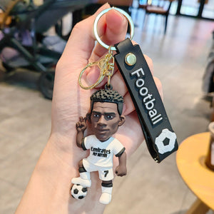 ميدالية مفاتيح Football بتصميم لاعبي كرة القدم المحترفين.