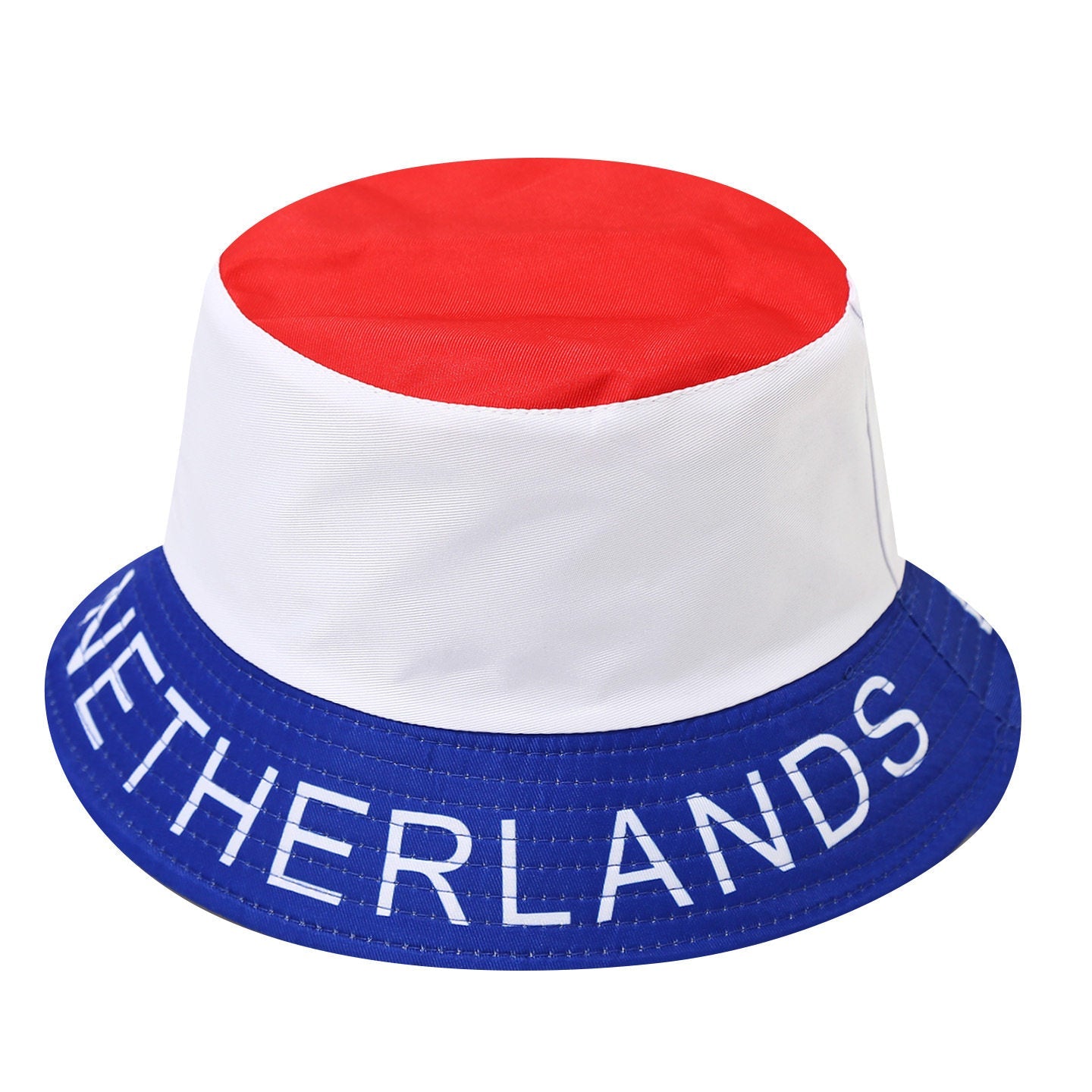 قبعة Bucket Hat بتصميم أعلام الدول لمشجعي كأس العالم.
