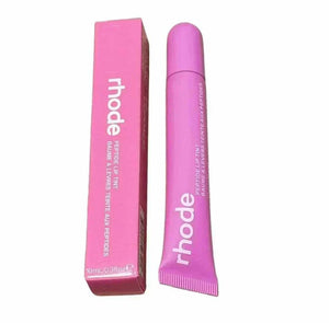 مرطب شفاه ملون من رود سكين هايلي مع عبوة وردية لترطيب العناية بالشفاه