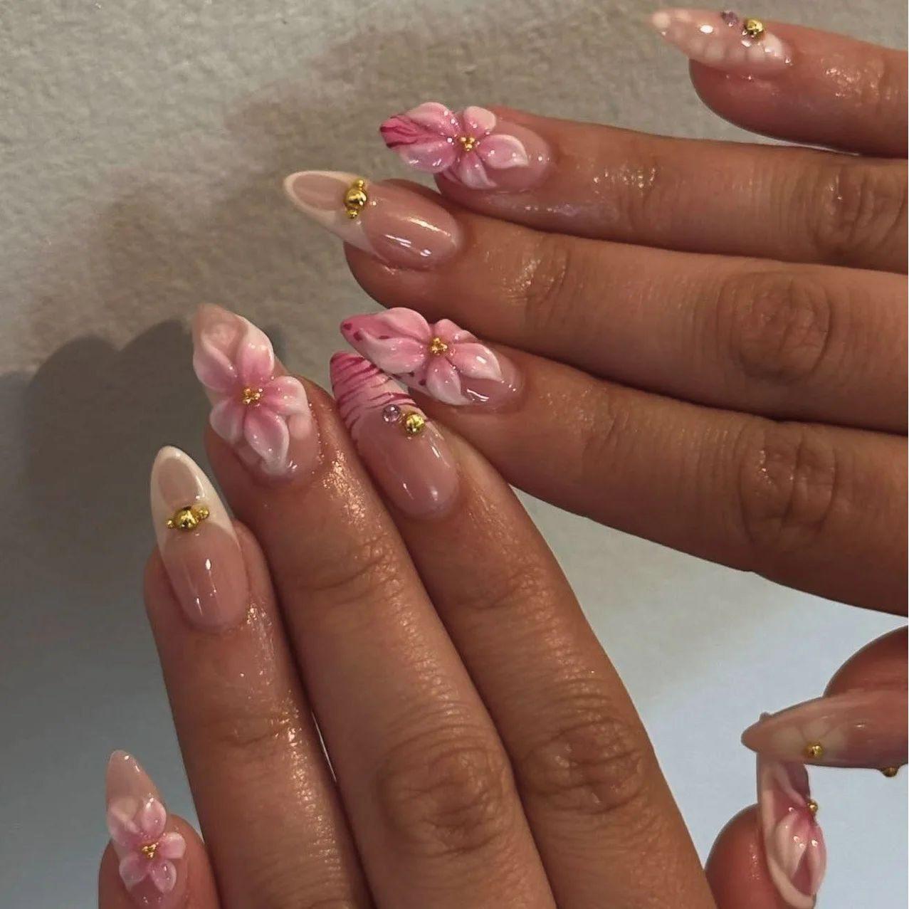 24Pcs Sweet Cool Almond Nail Set Press on Acrylic Nails 3D F.