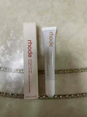 مرطب شفاه تينت من رود سكين بتركيبة جيل معبود للترطيب ولون شفاف