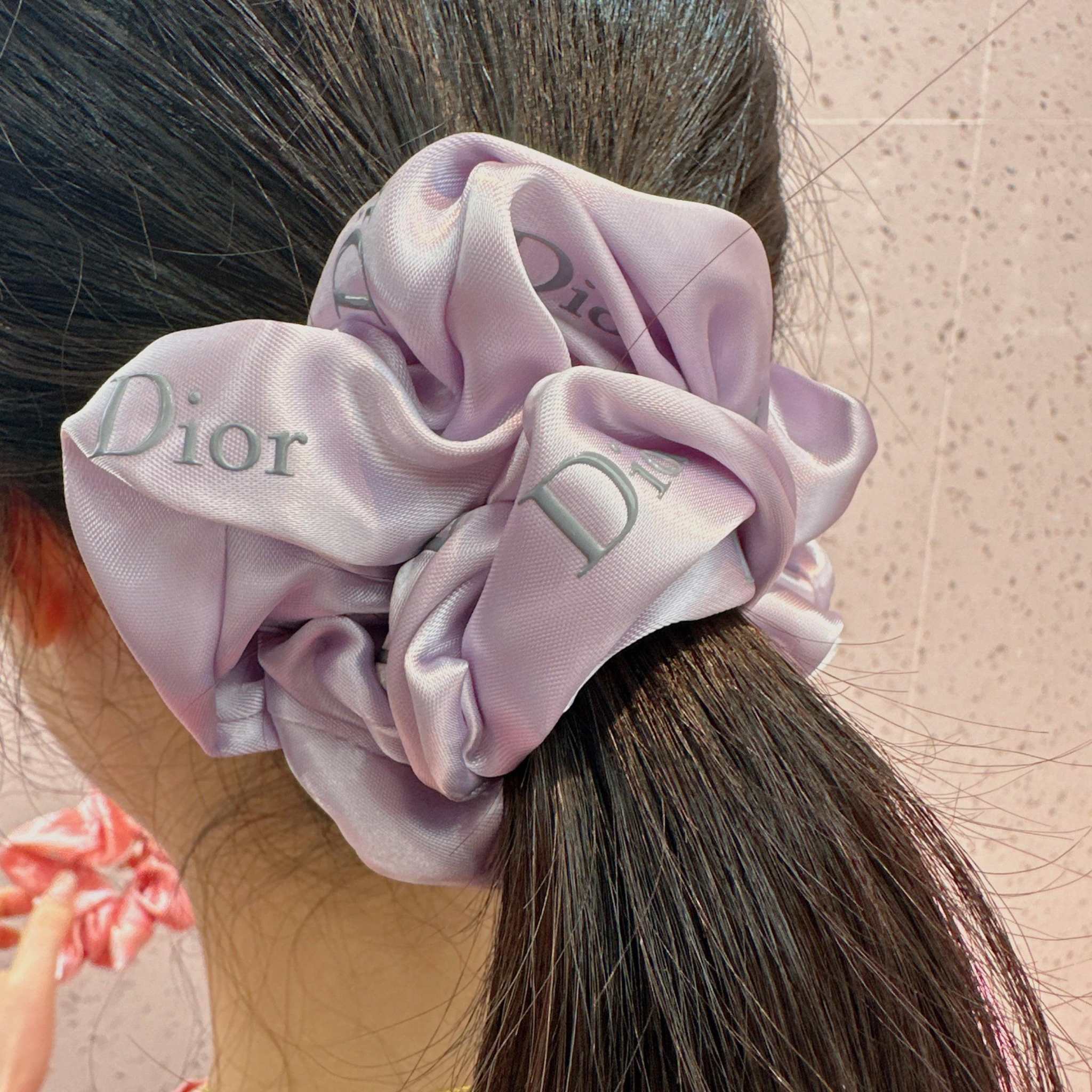 Arabelle Beauty Dior Silk Scrunchie - Gentle Hair Protection.