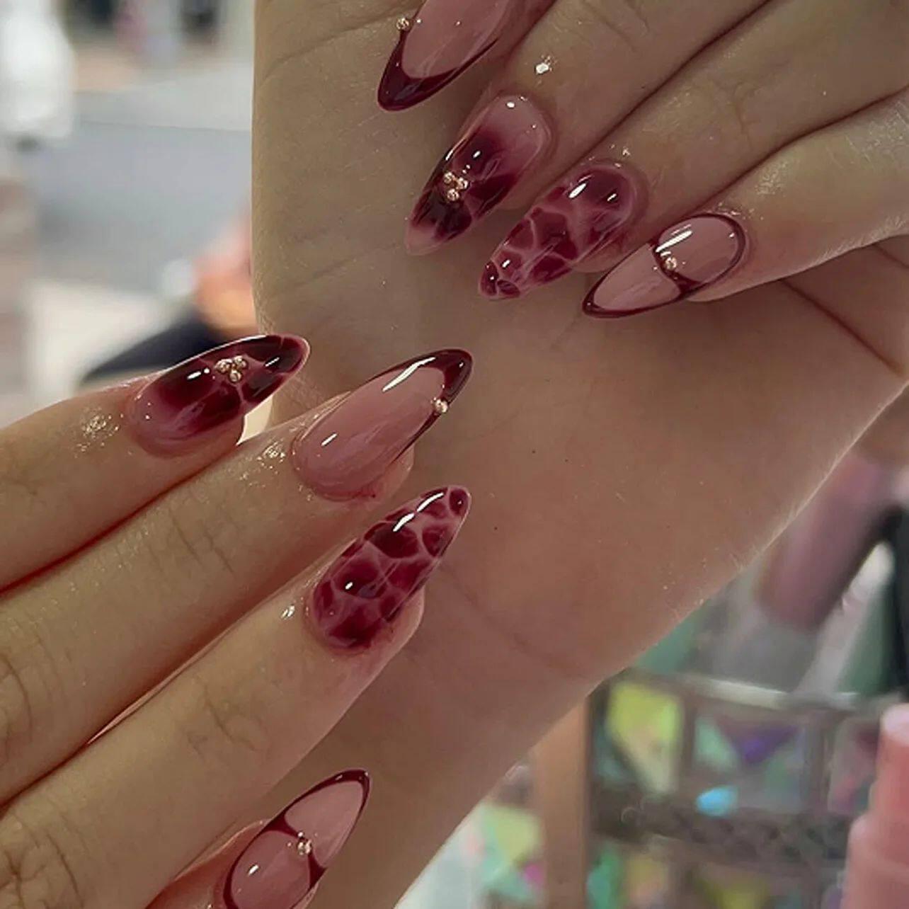 24Pcs Sweet Cool Almond Nail Set Press on Acrylic Nails 3D F.