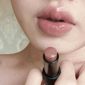 Red brown lipstick with waterproof, moisturizing, and glossy mirror finish for long-lasting wear