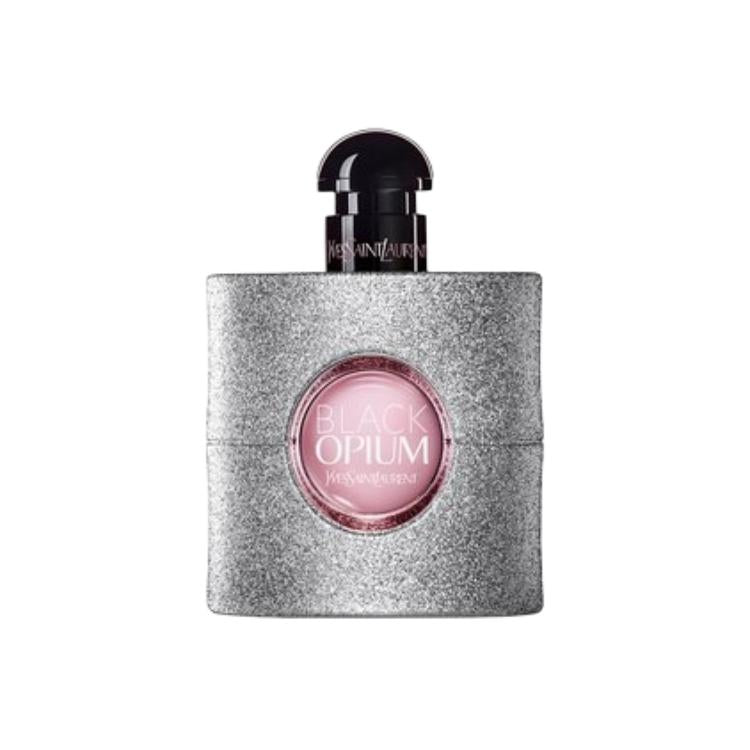 عبوة عطر سان لوران Black Opium Silver Edition على خلفية بيضاء